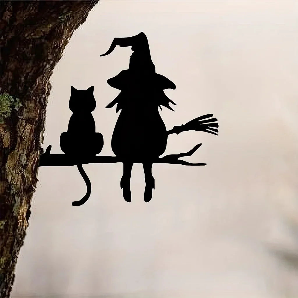 Häxan & Katten – Halloween-silhuett i Metall